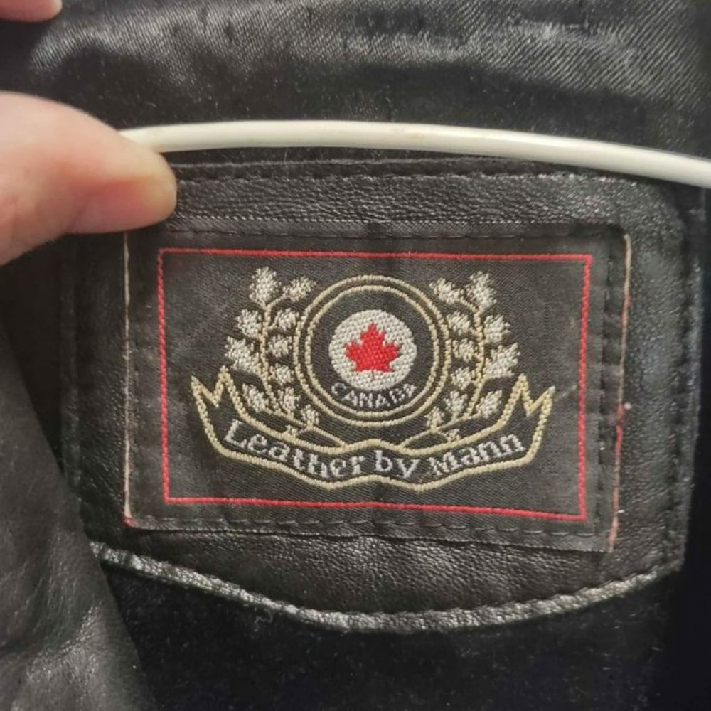 Vintage Mann Canada 100% leather jacket made in Canada - Picture 5 of 10